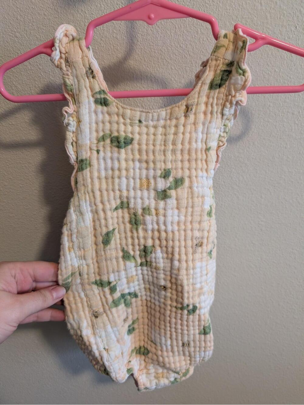 Angel Dear 12-18 baby girl bubble Romper floral cotton